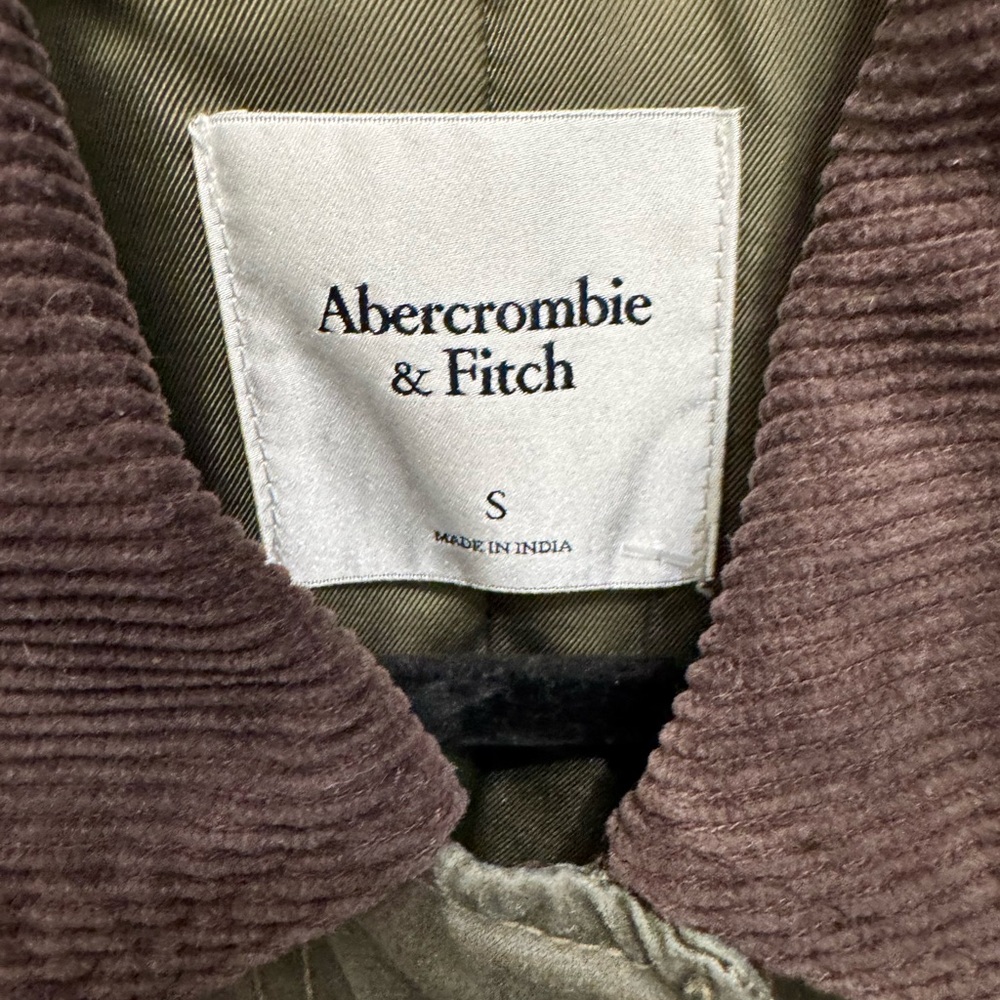 Abercrombie & Fitch Mid-Length Waxed Barn Jacket | Olive | Small - Picture 5 of 6